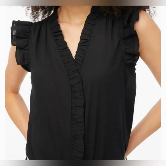 J crew 
Size Small
Pit to pit 20”
Length 23 1/2” - Picture 1 of 9